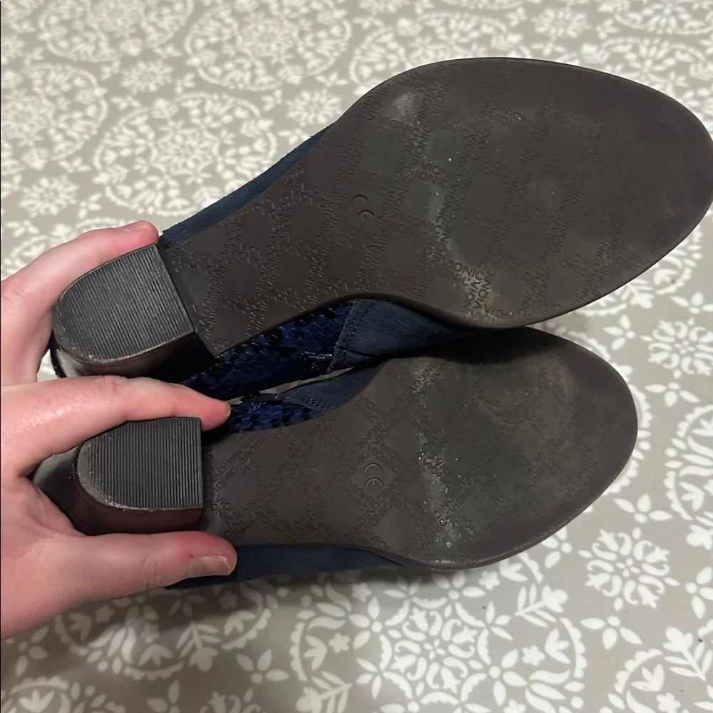 Vionic Dark Blue Suede Ankle Boots
